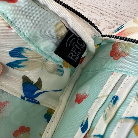 LUG Dragonfly Samba Convertible Crossbody Shoulder Bag - Picture 9 of 14